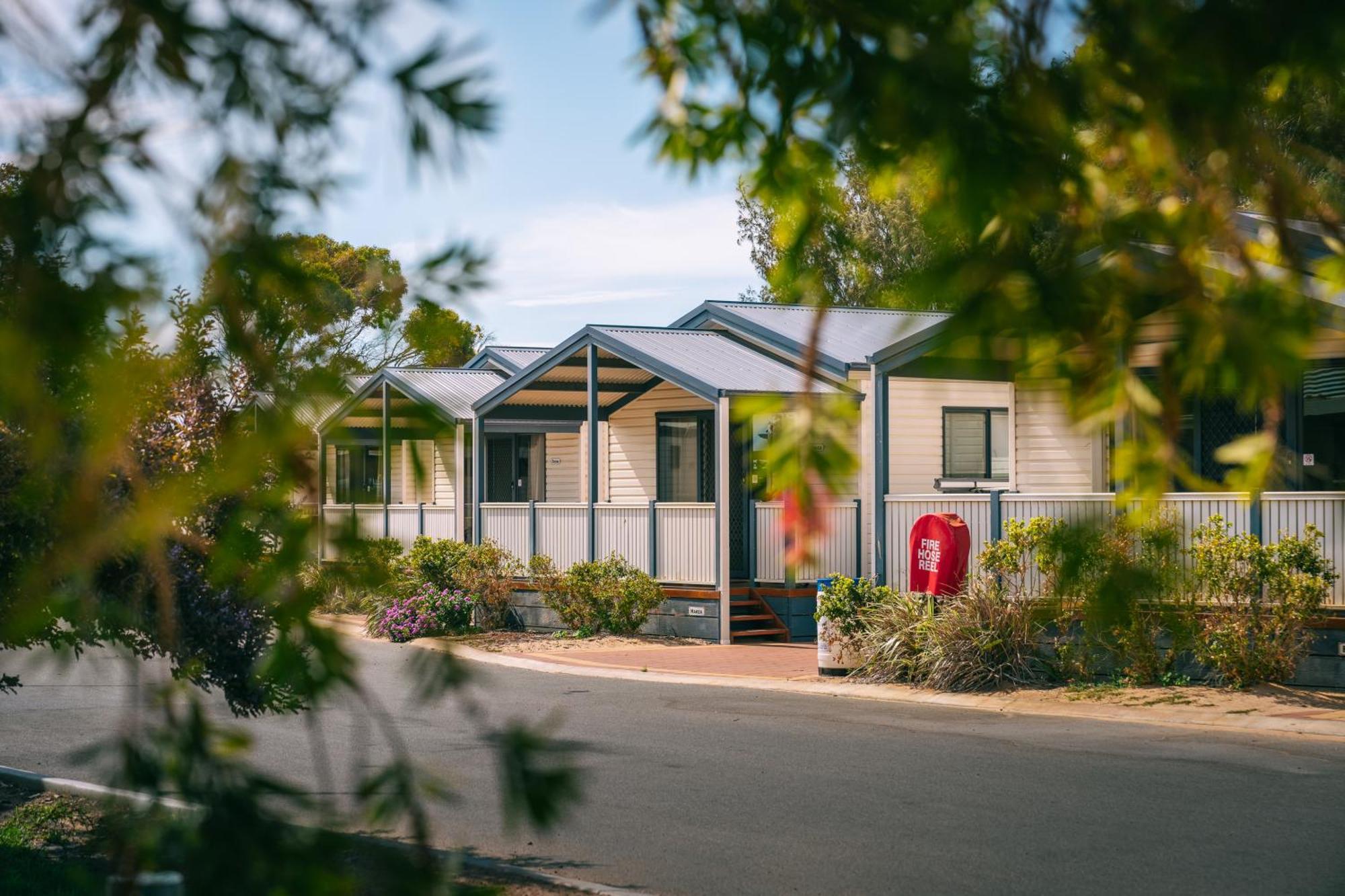 Jurien Bay Tourist Park Hotel Exterior photo